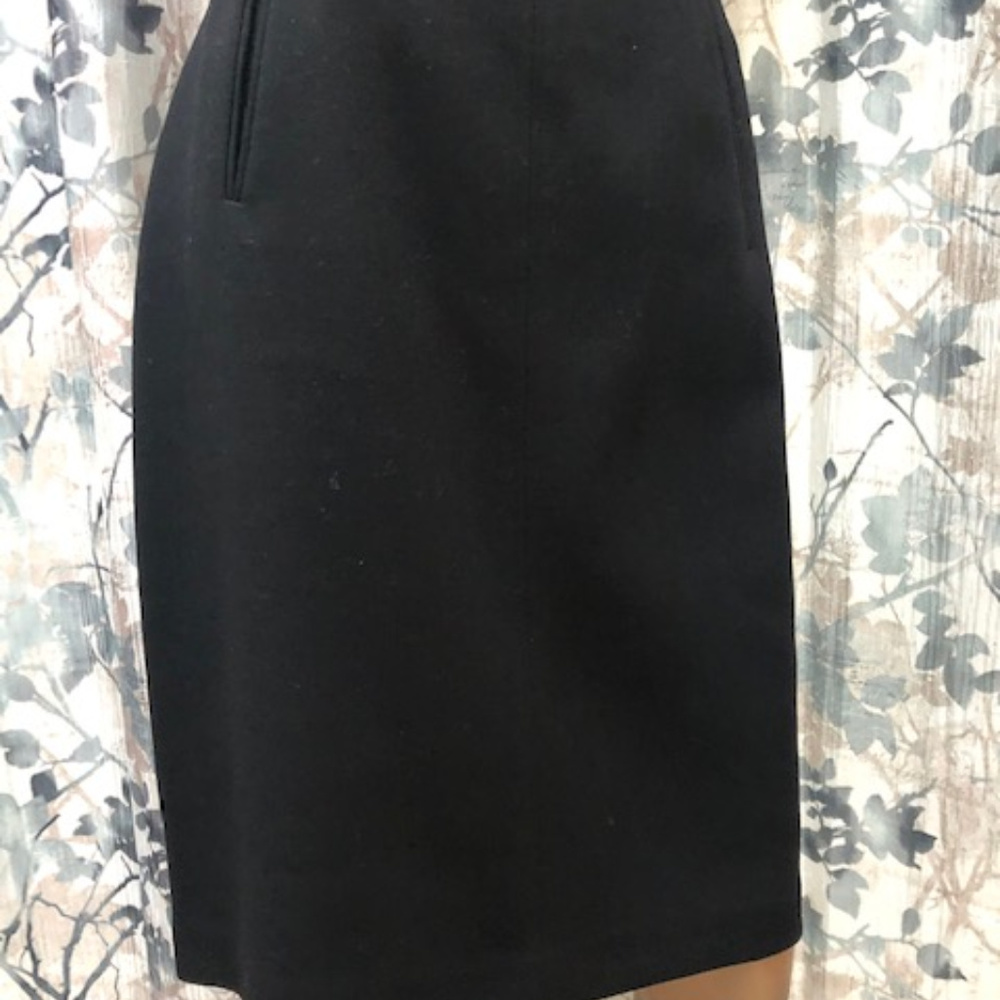 DKNY knee-length skirt